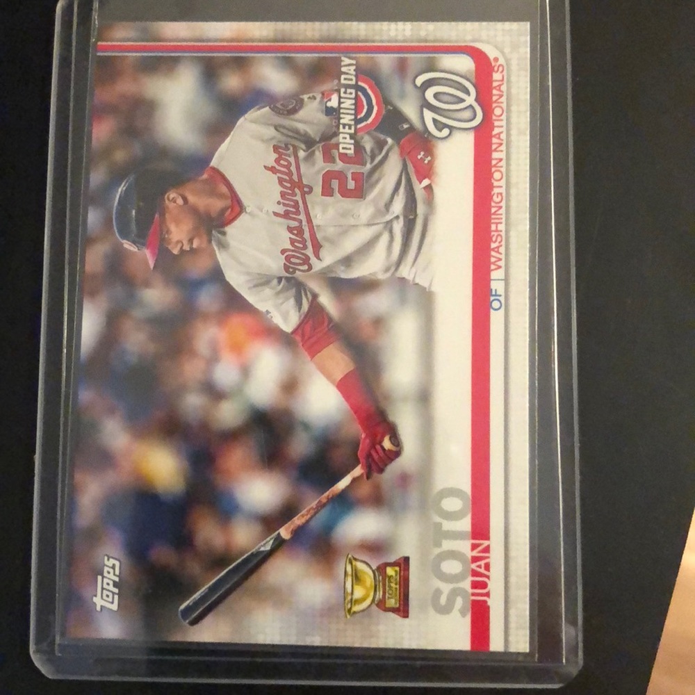 Juan Soto rookie card